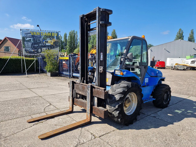 Manitou M50-4 ruwterrein 4WD sideshift - Empilhador todo-o-terreno: foto 1 Manitou M50-4 ruwterrein 4WD sideshift - Empilhador todo-o-terreno: foto 1