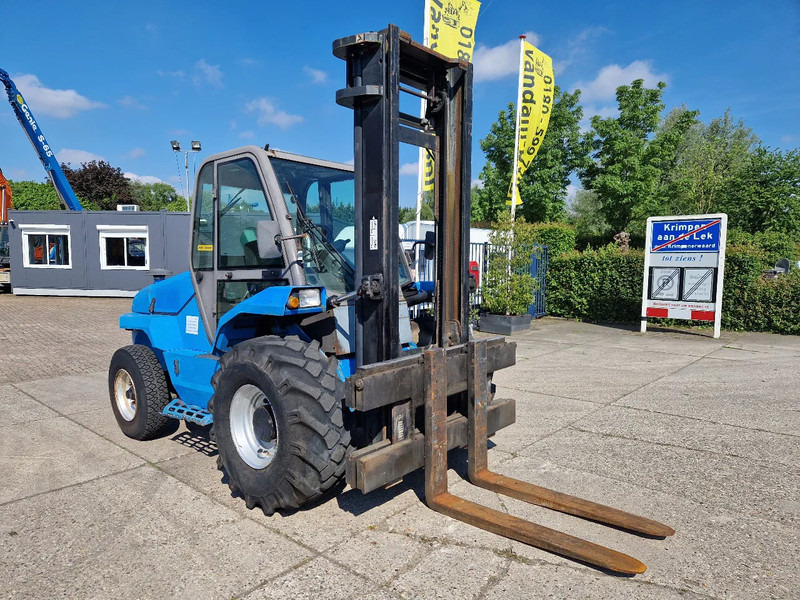Manitou MC50 ruwterreinheftruck met sideshift - Empilhador todo-o-terreno: foto 2 Manitou MC50 ruwterreinheftruck met sideshift - Empilhador todo-o-terreno: foto 2