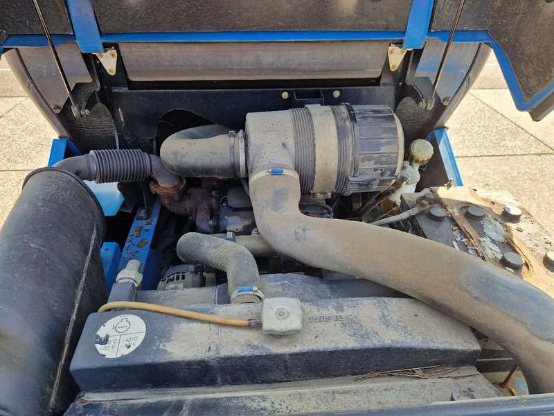 Manitou MC50 ruwterreinheftruck met sideshift - Empilhador todo-o-terreno: foto 5 Manitou MC50 ruwterreinheftruck met sideshift - Empilhador todo-o-terreno: foto 5