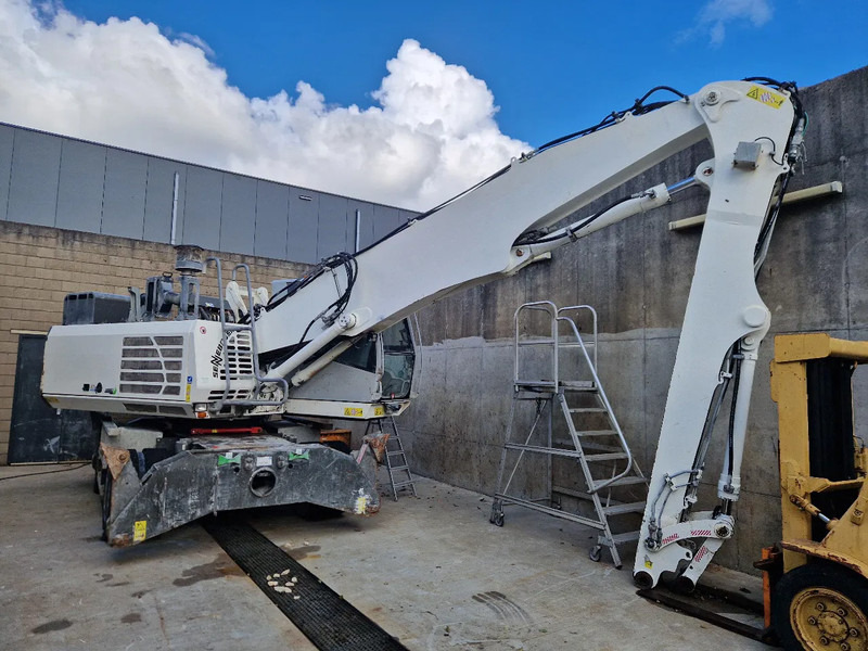 Sennebogen 821 overslagkraan - Manipulador de material: foto 4 Sennebogen 821 overslagkraan - Manipulador de material: foto 4