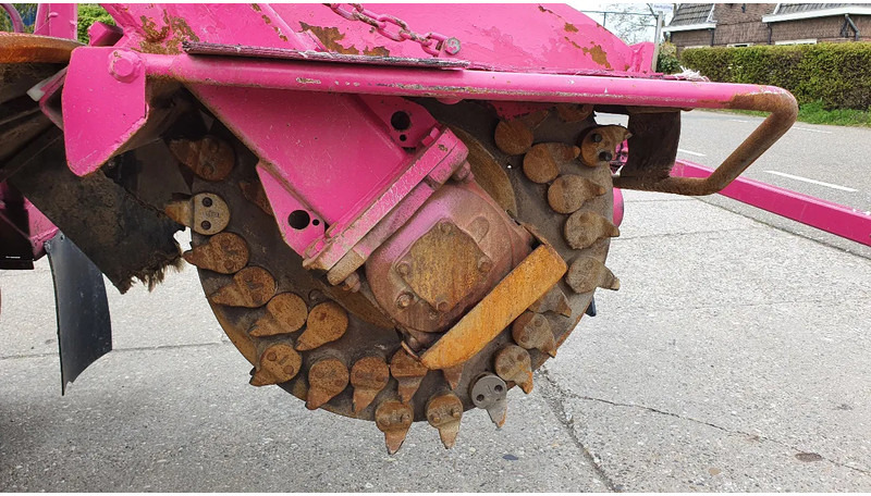 VERMEER SC1102 stobben/stronkenfrees - Triturador de tocos: foto 2 VERMEER SC1102 stobben/stronkenfrees - Triturador de tocos: foto 2