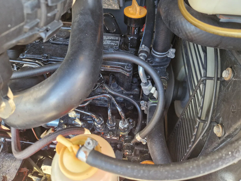 Locação financeira de WACKER NEUSON 2404RD kan op een (berg)helling draaien WACKER NEUSON 2404RD kan op een (berg)helling draaien: foto 10