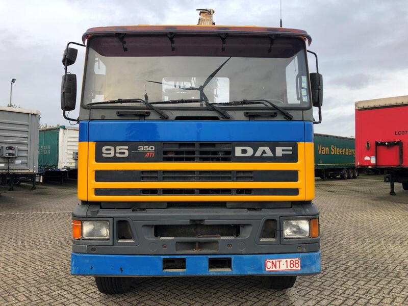 DAF 95.350 ATi - 6x4 - Camião basculante, Camião grua: foto 2 DAF 95.350 ATi - 6x4 - Camião basculante, Camião grua: foto 2