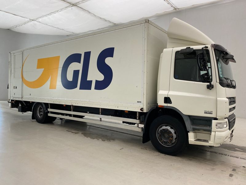 DAF CF65.250 - Camião furgão: foto 3 DAF CF65.250 - Camião furgão: foto 3