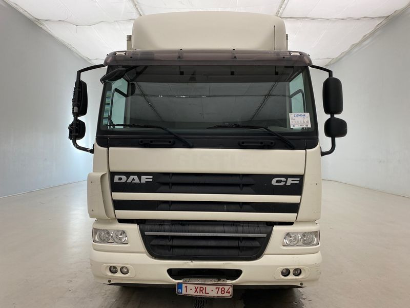 DAF CF65.250 - Camião furgão: foto 2 DAF CF65.250 - Camião furgão: foto 2