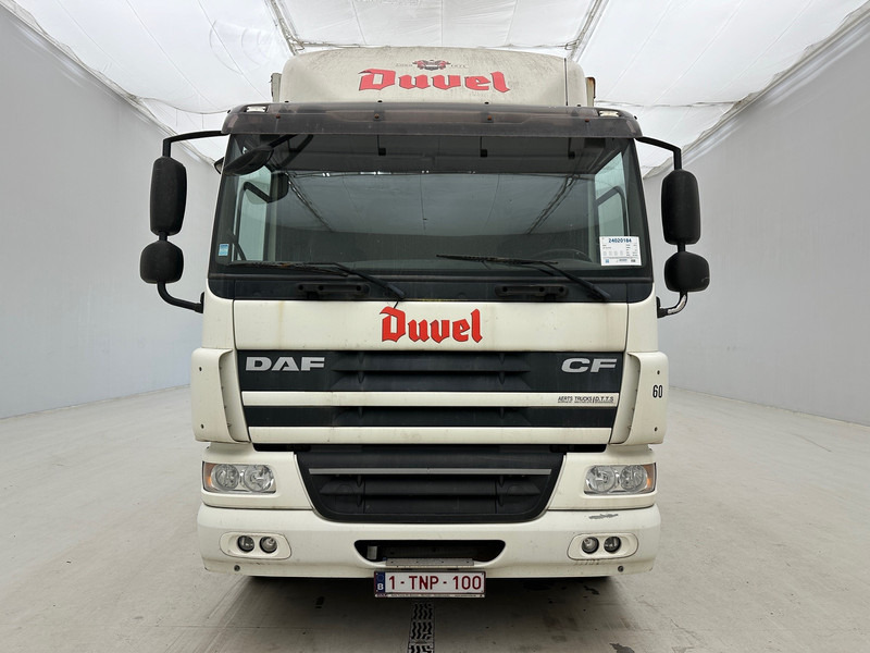 DAF CF75.310 - Camião de lona: foto 2 DAF CF75.310 - Camião de lona: foto 2