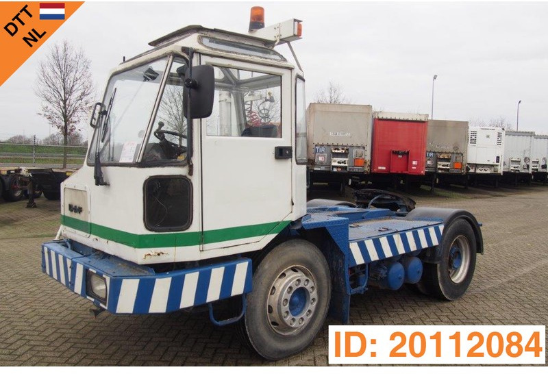 DAF RORO Terminal tractor TT13050H - Tractor de terminal: foto 1 DAF RORO Terminal tractor TT13050H - Tractor de terminal: foto 1