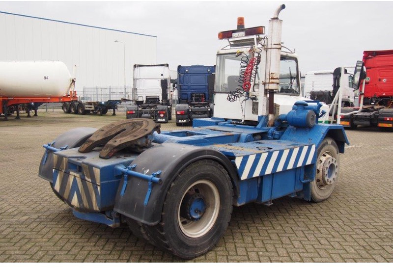 DAF RORO Terminal tractor TT13050H - Tractor de terminal: foto 5 DAF RORO Terminal tractor TT13050H - Tractor de terminal: foto 5