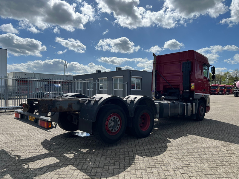 DAF XF105.460 Space Cab* - Camião chassi: foto 4 DAF XF105.460 Space Cab* - Camião chassi: foto 4