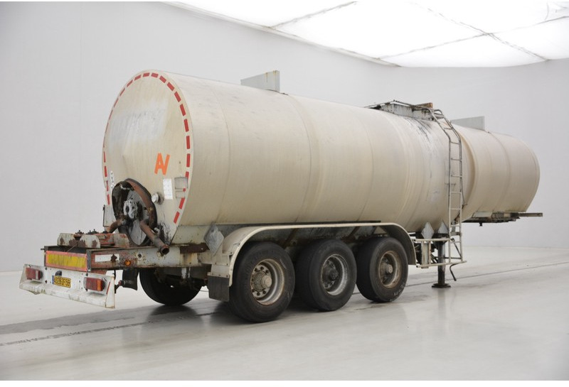 Fruehauf Bitumen tank trailer - Semi-reboque cisterna: foto 5 Fruehauf Bitumen tank trailer - Semi-reboque cisterna: foto 5