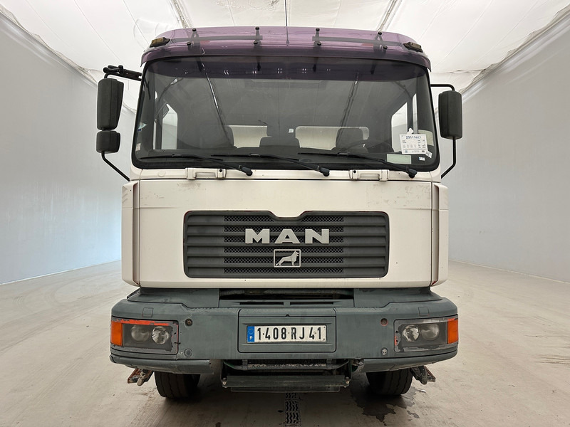 MAN 33.364 - 6x4 - Camião basculante: foto 2 MAN 33.364 - 6x4 - Camião basculante: foto 2