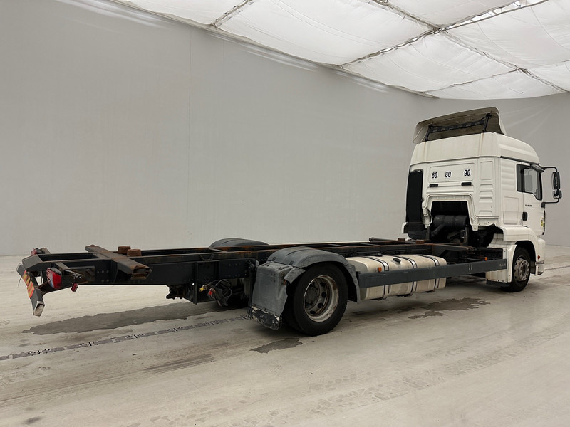 MAN TGA 18.390 - Camião transportador de contêineres/ Caixa móvel: foto 4 MAN TGA 18.390 - Camião transportador de contêineres/ Caixa móvel: foto 4