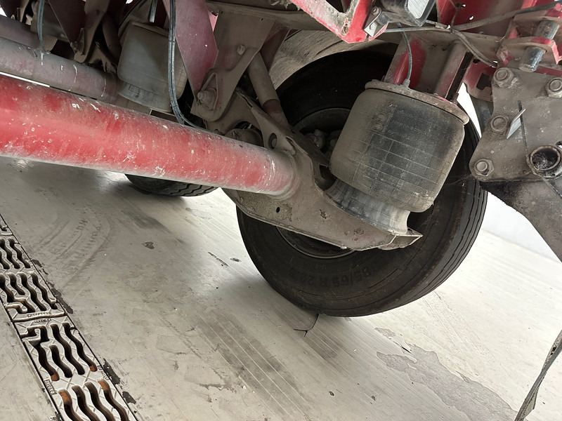 Semi-reboque basculante MOL 28 cub in alu: foto 10 Semi-reboque basculante MOL 28 cub in alu: foto 10