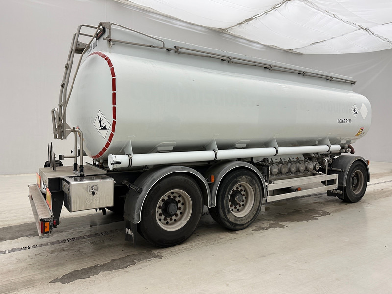 Magyar Alu tank 22000 L - Reboque cisterna: foto 4 Magyar Alu tank 22000 L - Reboque cisterna: foto 4