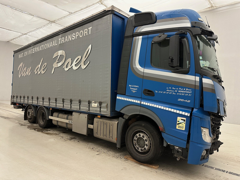 Mercedes-Benz Actros 2642 - 6x2* - Camião de lona: foto 3 Mercedes-Benz Actros 2642 - 6x2* - Camião de lona: foto 3