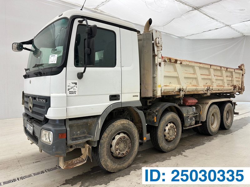Mercedes-Benz Actros 3236 - 8x4 - Camião basculante: foto 1 Mercedes-Benz Actros 3236 - 8x4 - Camião basculante: foto 1