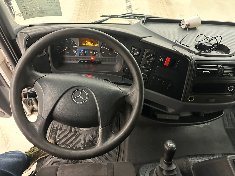 Camião frigorífico Mercedes-Benz Atego 1218: foto 14