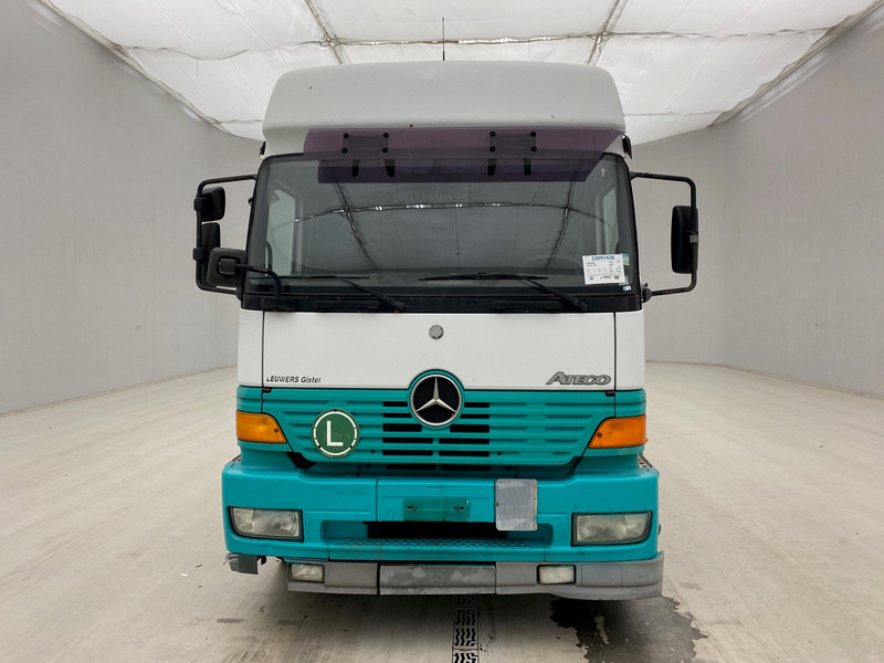 Mercedes-Benz Atego 1828* - Camião de caixa aberta/ Plataforma, Camião grua: foto 2 Mercedes-Benz Atego 1828* - Camião de caixa aberta/ Plataforma, Camião grua: foto 2