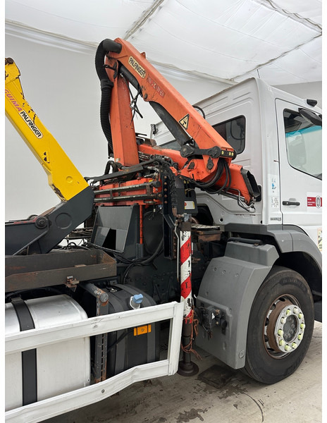 Mercedes-Benz Axor 1824 - Camião polibenne, Camião grua: foto 5 Mercedes-Benz Axor 1824 - Camião polibenne, Camião grua: foto 5