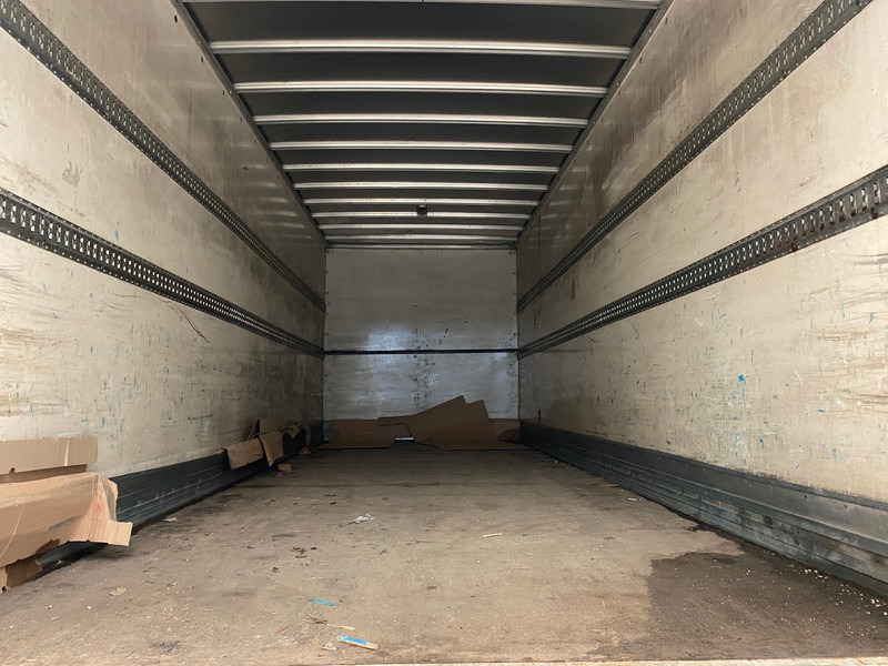 Camião furgão Mercedes-Benz Axor 1833: foto 7