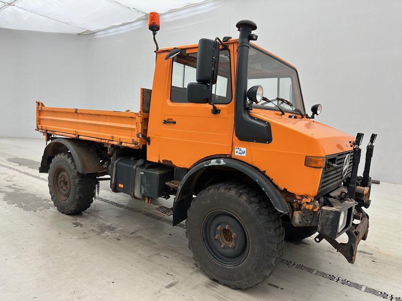 Mercedes-Benz Unimog U427 - Camião basculante: foto 5 Mercedes-Benz Unimog U427 - Camião basculante: foto 5