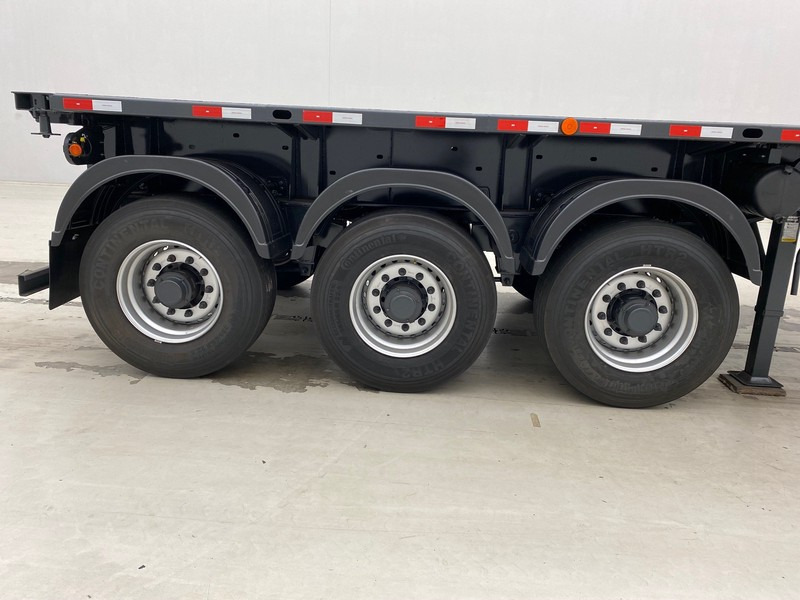 SERGOMEL Chassis/Plateau 20FT - NEW - Semi-reboque transportador de contêineres/ Caixa móvel: foto 4 SERGOMEL Chassis/Plateau 20FT - NEW - Semi-reboque transportador de contêineres/ Caixa móvel: foto 4