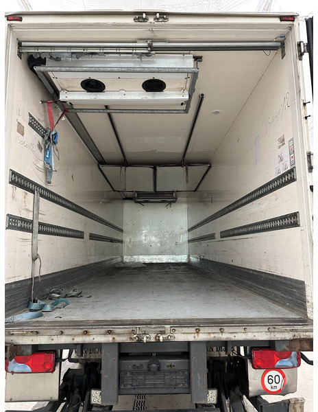 Scania P280 - Camião frigorífico: foto 5 Scania P280 - Camião frigorífico: foto 5