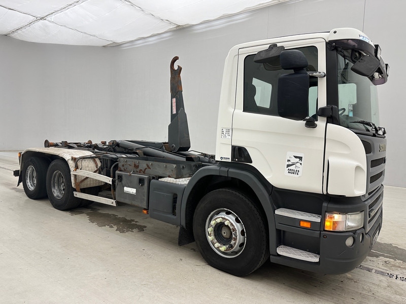 Scania P420 - 6x2* - Camião polibenne: foto 3 Scania P420 - 6x2* - Camião polibenne: foto 3