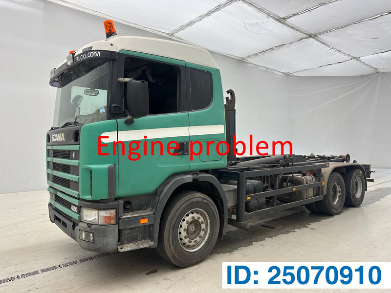Scania R124.420 - 6x4 - Camião polibenne: foto 1 Scania R124.420 - 6x4 - Camião polibenne: foto 1
