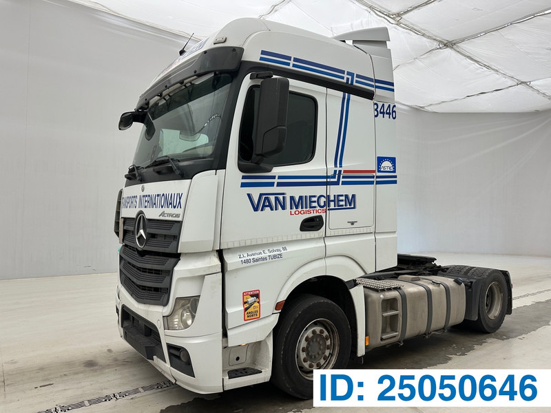 Mercedes-Benz Actros 1842 - Tractor: foto 1 Mercedes-Benz Actros 1842 - Tractor: foto 1