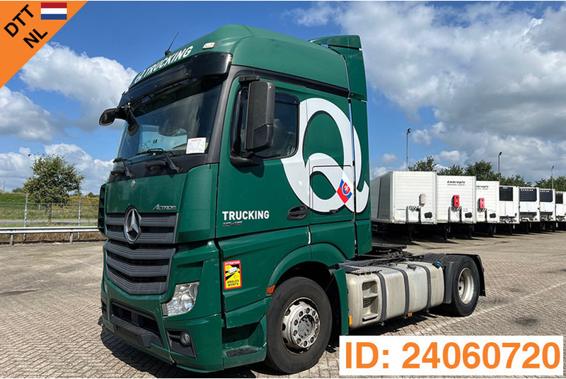 Tractor Mercedes-Benz Actros 1845 BigSpace: foto 1