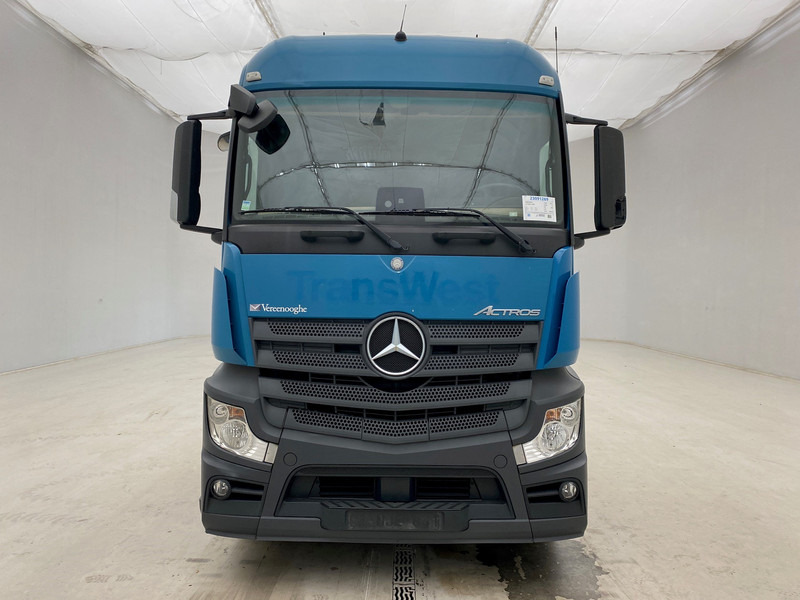Mercedes-Benz Actros 1940 - Tractor: foto 2 Mercedes-Benz Actros 1940 - Tractor: foto 2