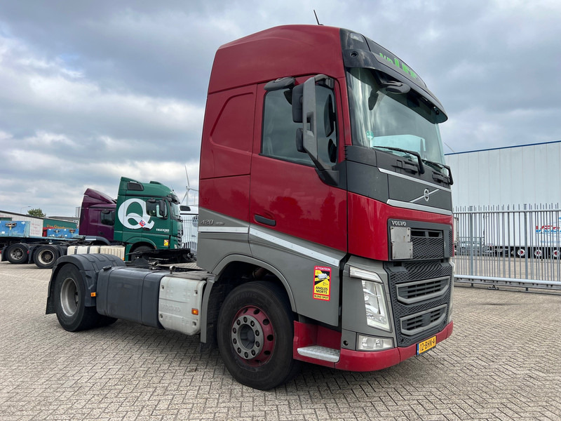 Volvo FH 420 Globetrotter - ADR - Tractor: foto 3 Volvo FH 420 Globetrotter - ADR - Tractor: foto 3