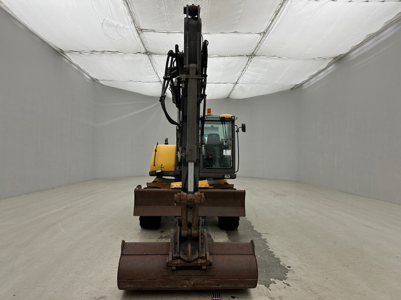 VOLVO* EW 140 - Escavadeira de rodas: foto 2 VOLVO* EW 140 - Escavadeira de rodas: foto 2