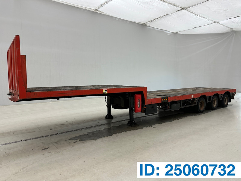 Verem Low bed trailer - Semi-reboque baixa: foto 1 Verem Low bed trailer - Semi-reboque baixa: foto 1
