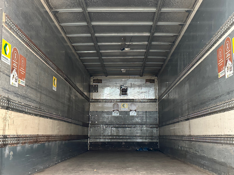 Volvo FE 300 - 6x2 - Camião furgão: foto 5 Volvo FE 300 - 6x2 - Camião furgão: foto 5