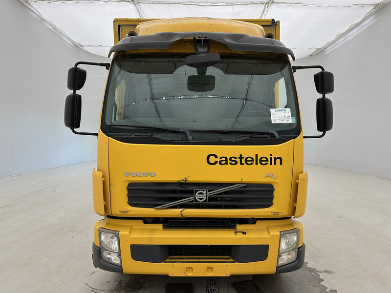 Volvo FL 240 - Camião furgão: foto 2 Volvo FL 240 - Camião furgão: foto 2