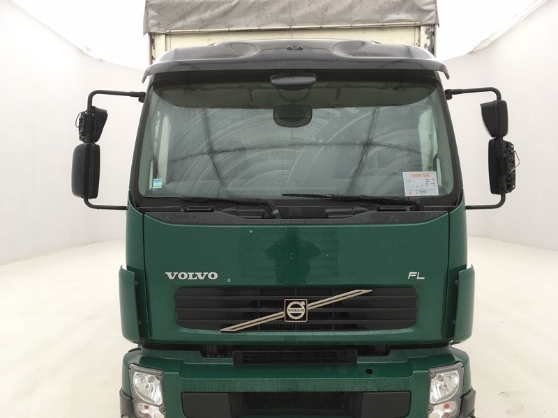 Volvo FL Volvo FL - Cabine e interior: foto 3 Volvo FL Volvo FL - Cabine e interior: foto 3