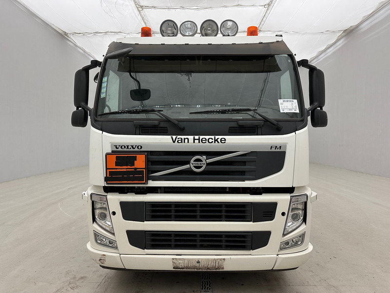 Volvo FM 300 - 6x2 - Camião cisterna: foto 2 Volvo FM 300 - 6x2 - Camião cisterna: foto 2