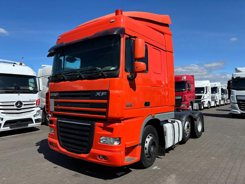 DAF XF 105.460 6X2 Spacecab Manual Gearbox Euro 5 - Tractor: foto 1 DAF XF 105.460 6X2 Spacecab Manual Gearbox Euro 5 - Tractor: foto 1