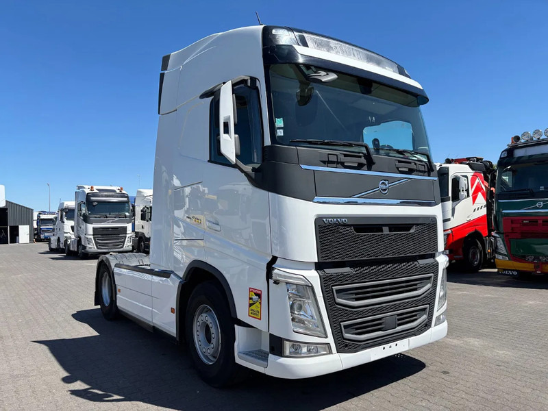 Volvo FH 500 Globetrotter Euro 6 - Tractor: foto 2 Volvo FH 500 Globetrotter Euro 6 - Tractor: foto 2