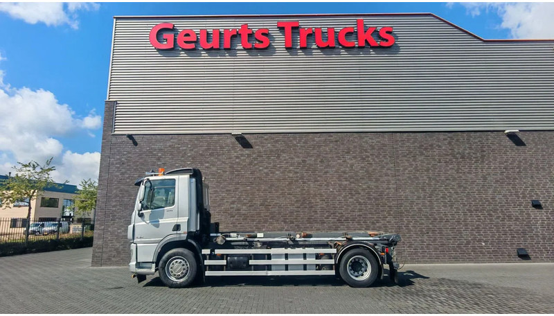 DAF CF 370 4x2 MET HTS 1425.5.130 KABELSYSTEEM 14 TON - Camião com sistema de cabo: foto 2 DAF CF 370 4x2 MET HTS 1425.5.130 KABELSYSTEEM 14 TON - Camião com sistema de cabo: foto 2