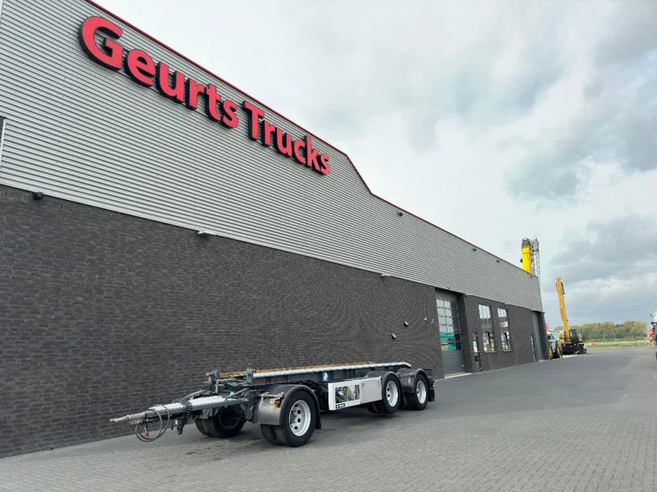 GS Meppel AC 3000 3-ASSIGE CONTAINER AANHANGER - Reboque ampliroll/ Multibenne: foto 2 GS Meppel AC 3000 3-ASSIGE CONTAINER AANHANGER - Reboque ampliroll/ Multibenne: foto 2