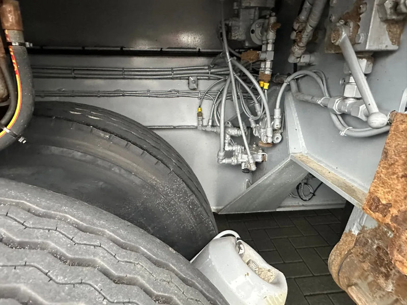 Semi-reboque baixa Goldhofer STHP/XLE 8 (3+5) LOWLOADER: foto 19 Semi-reboque baixa Goldhofer STHP/XLE 8 (3+5) LOWLOADER: foto 19