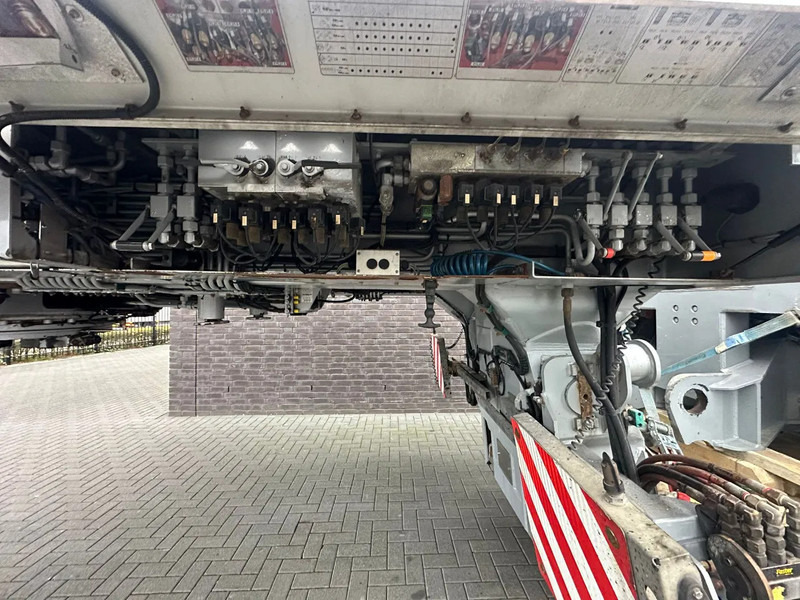 Semi-reboque baixa Goldhofer STHP/XLE 8 (3+5) LOWLOADER: foto 17 Semi-reboque baixa Goldhofer STHP/XLE 8 (3+5) LOWLOADER: foto 17