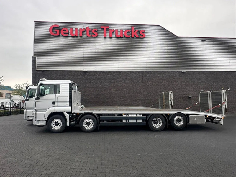 MAN TGS 35.470 8X2 OPRIJWAGEN/MACHINE TRANSPORTER/PLATEAU/ - Camião transporte de veículos: foto 2 MAN TGS 35.470 8X2 OPRIJWAGEN/MACHINE TRANSPORTER/PLATEAU/ - Camião transporte de veículos: foto 2