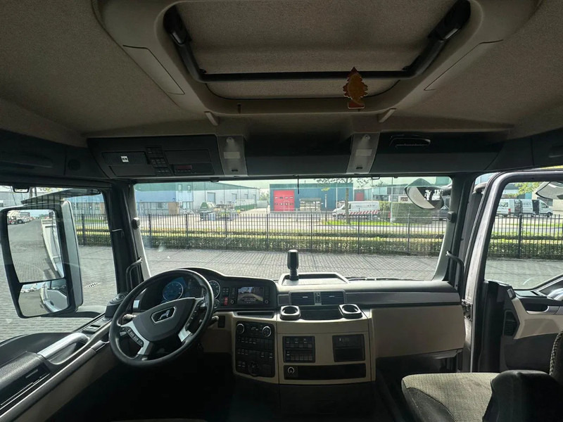 Locação financeira de MAN TGS 35.470 8X2 OPRIJWAGEN/MACHINE TRANSPORTER/PLATEAU/ MAN TGS 35.470 8X2 OPRIJWAGEN/MACHINE TRANSPORTER/PLATEAU/: foto 13 Locação financeira de MAN TGS 35.470 8X2 OPRIJWAGEN/MACHINE TRANSPORTER/PLATEAU/ MAN TGS 35.470 8X2 OPRIJWAGEN/MACHINE TRANSPORTER/PLATEAU/: foto 13