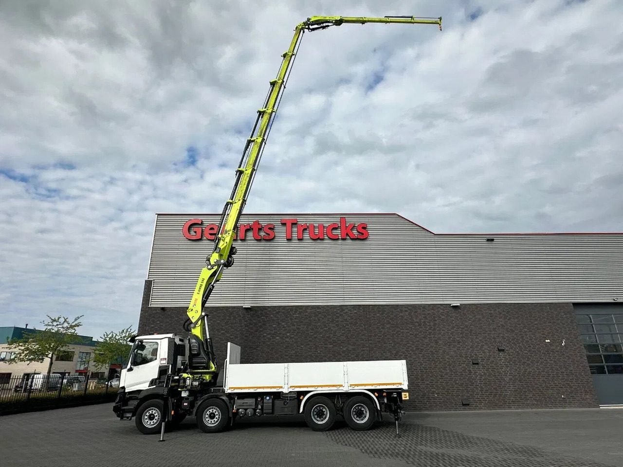 Renault C460 8X4 + HIAB X-HIPRO 548 E-7 MET JIB KRAAN / - Camião grua: foto 4 Renault C460 8X4 + HIAB X-HIPRO 548 E-7 MET JIB KRAAN / - Camião grua: foto 4