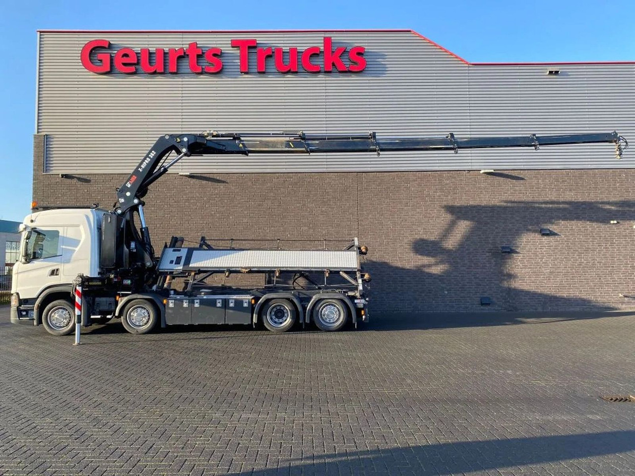 Scania G500 NGS 8X2 MET 3 ZIJDIGE KABELSYSTEEM + HIAB 3 - Camião polibenne, Camião grua: foto 4 Scania G500 NGS 8X2 MET 3 ZIJDIGE KABELSYSTEEM + HIAB 3 - Camião polibenne, Camião grua: foto 4