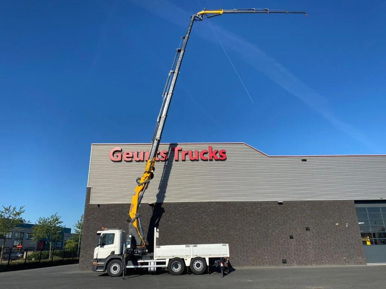 Scania P250 6X2 + COPMA 510.7 + JIB J4 KRAAN/KRAN/CRANE - Camião grua: foto 4 Scania P250 6X2 + COPMA 510.7 + JIB J4 KRAAN/KRAN/CRANE - Camião grua: foto 4